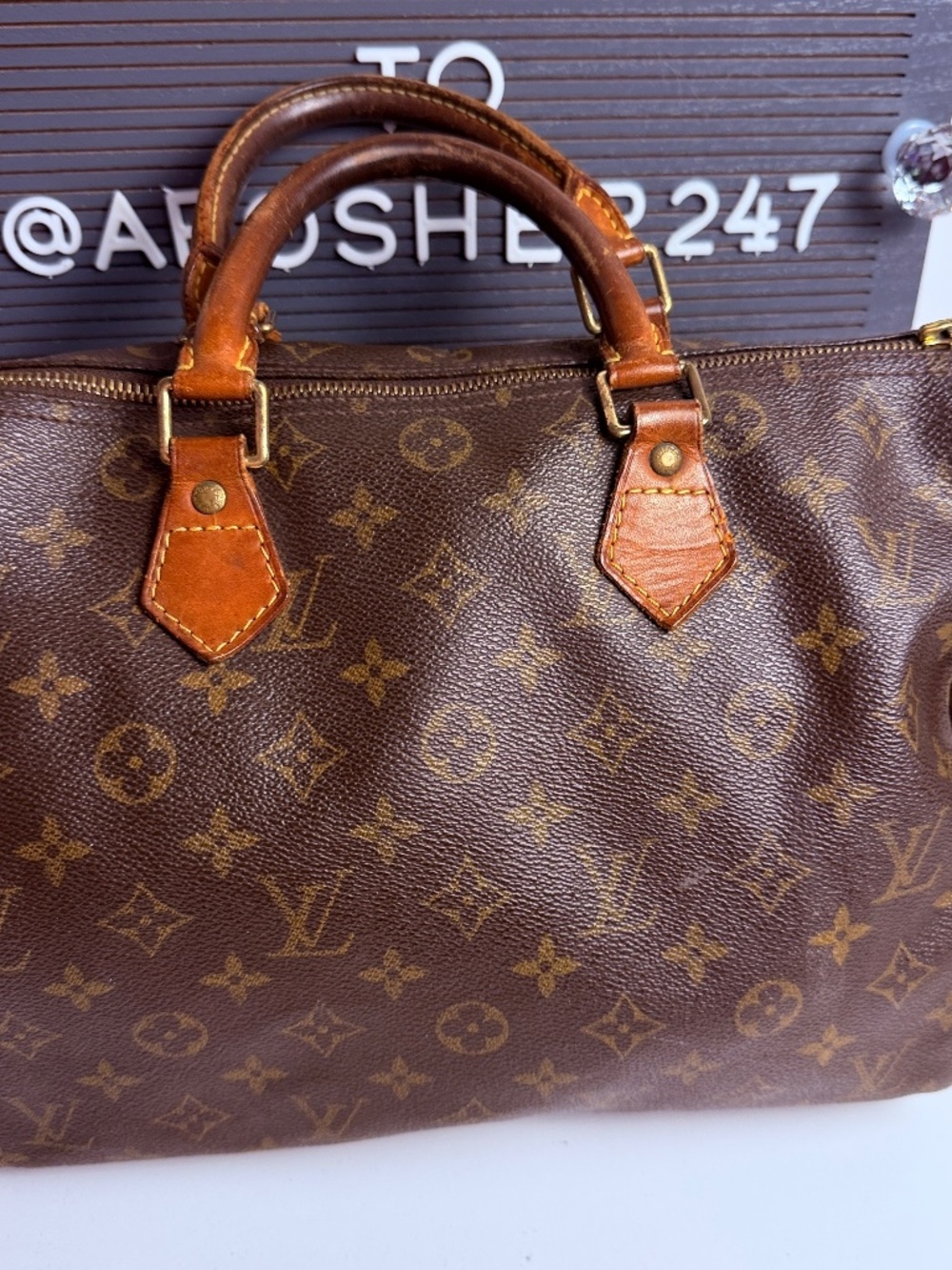 LOUIS VUITTON Speedy 30 w/ COA TH0042